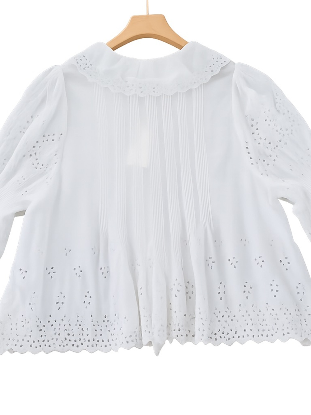 Doen HENRI Ruffle-Trim Blouse in Salt Eyelet - Picture 9 of 12